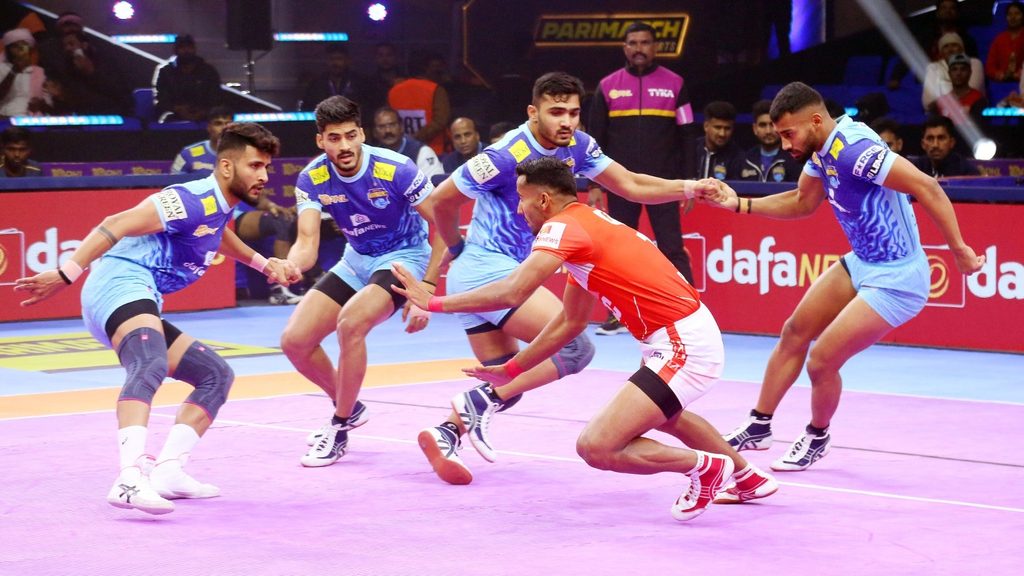 Telugu Titans Vs Bengal Warriors In Match Of Pro Kabaddi Season