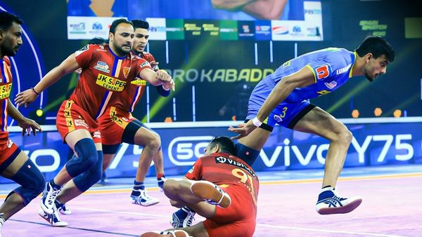 Pro Kabaddi League: U Mumba hold nerves to beat Dabang Delhi KC