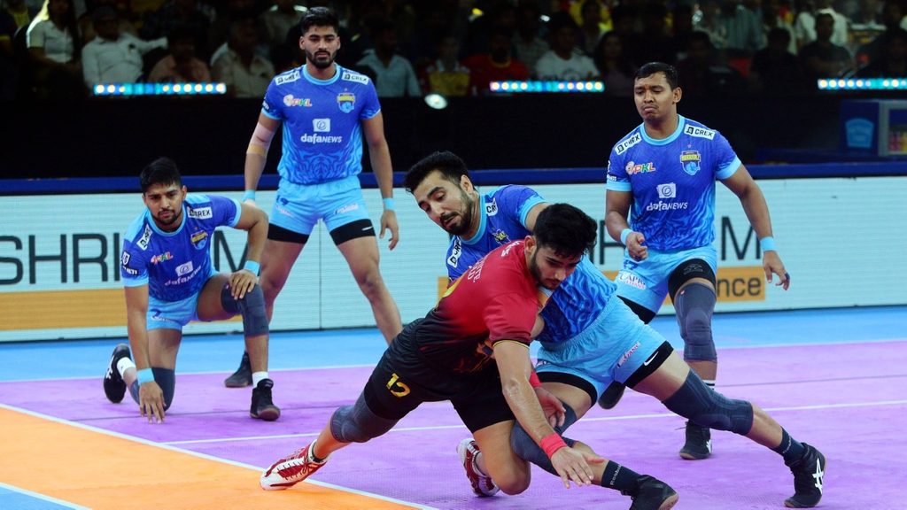 Bengal Warriorz Beat Bengaluru Bulls In Match Of Pro Kabaddi League Season