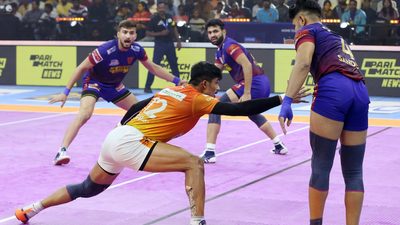 PKL: Arjun Deshwal shines as Jaipur Panthers hammer Patna Pirates 51-30