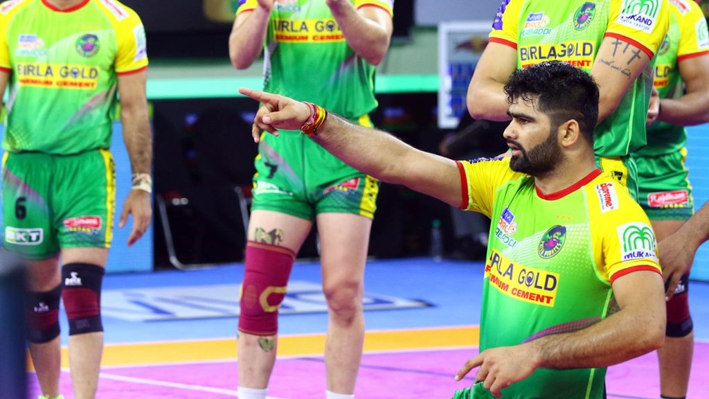 Patna Pirates’ Pardeep Narwal in action during vivo Pro Kabaddi Season 7.   