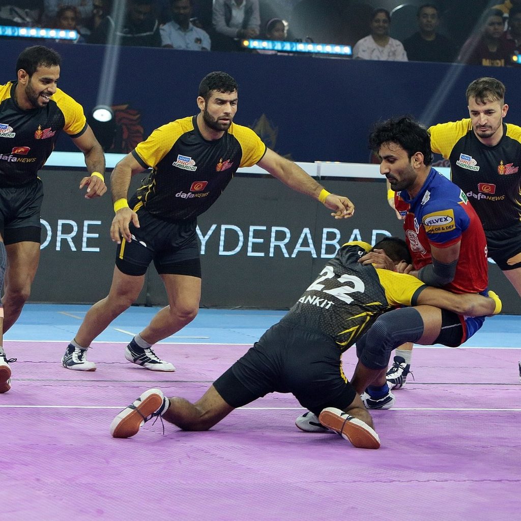 PKL 9: Ashish's Last-second Raid Hands U Mumba Thrilling Win over