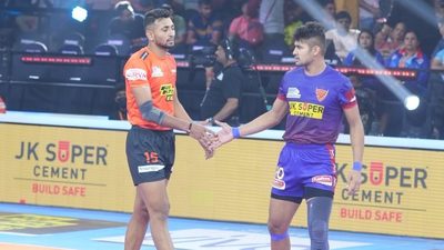 Pro Kabaddi 2019: U Mumba down Telugu Titans, Bengaluru Bulls pip Patna  Pirates - India Today