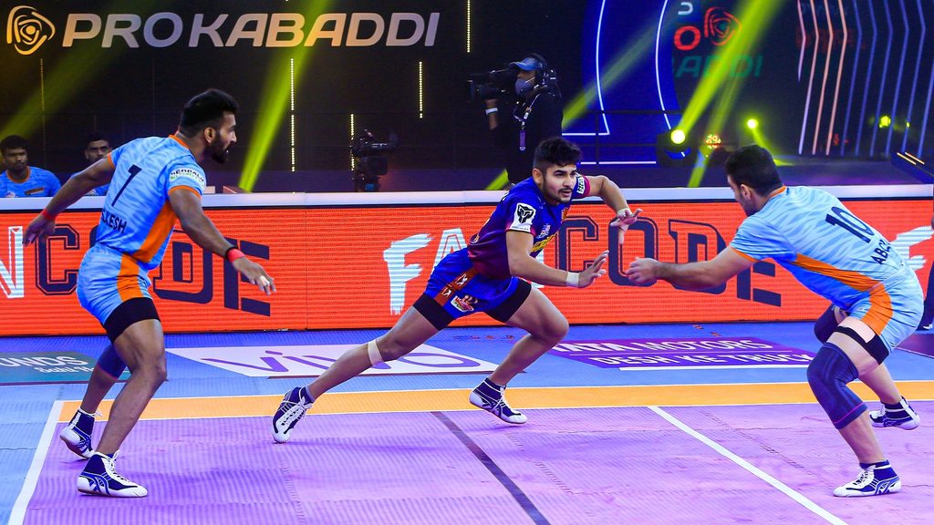 Vivo Pro Kabaddi League Season 8: Delhi Ride On Naveen Wave To Blow ...