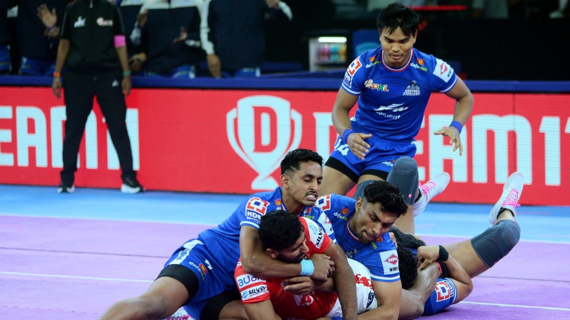 Haryana Steelers beat Gujarat Giants 39-23 in match 46 of Pro Kabaddi ...