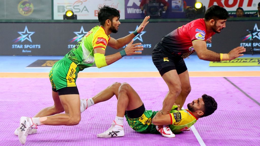 Patna Pirates Play Out 29-29 Tie Against Bengaluru Bulls In Match 98 Of ...