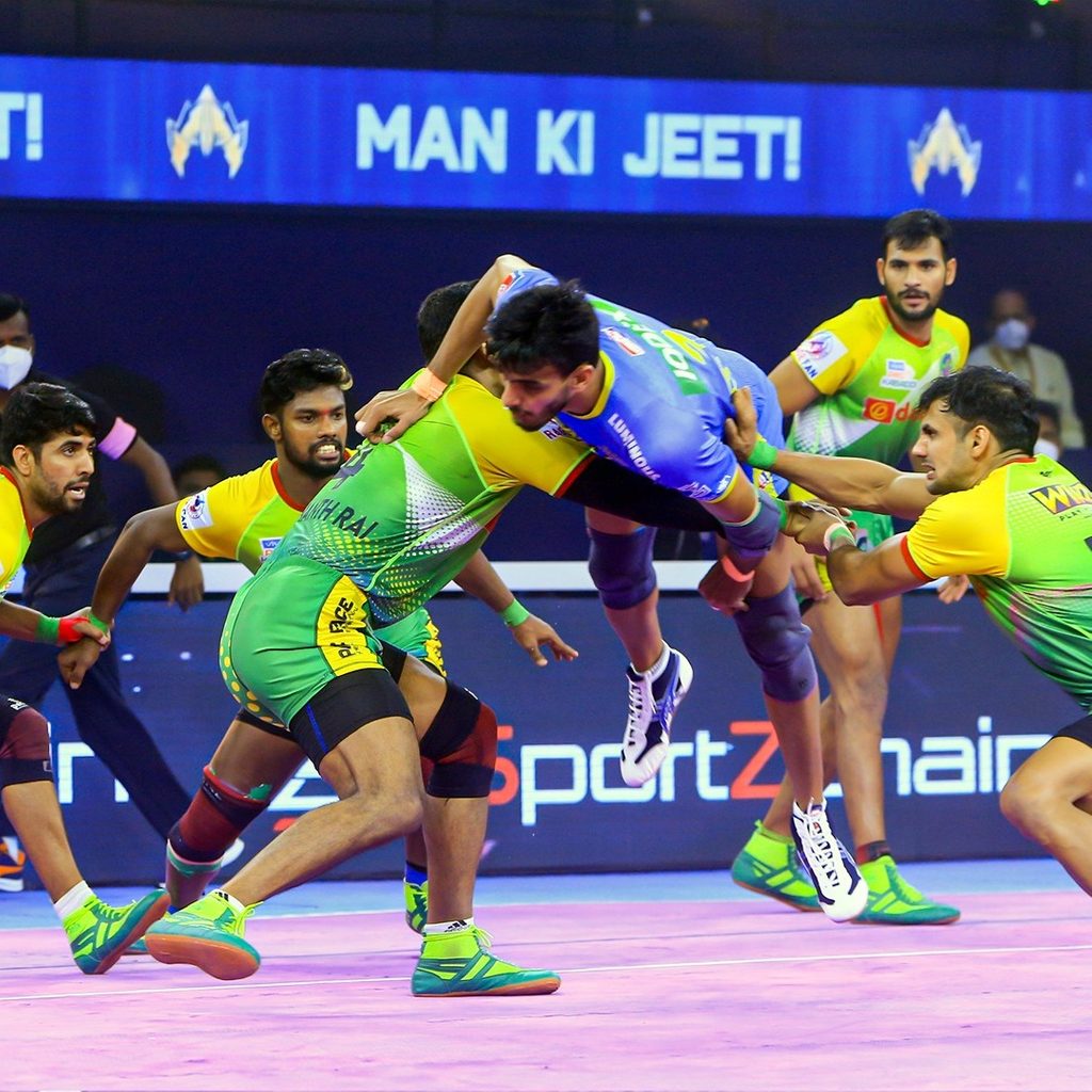 Vivo Pro Kabaddi: Tamil Thalaivas beat Patna Pirates 40-37