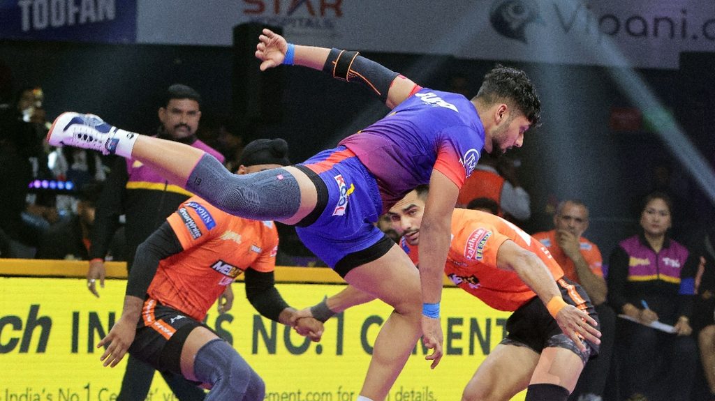 Dabang Delhi K.C. Beat U Mumba 39-33 In Match 80 Of Pro Kabaddi League ...